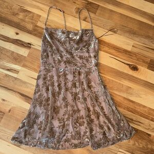 Woman’s Medium Mini Tan Dress